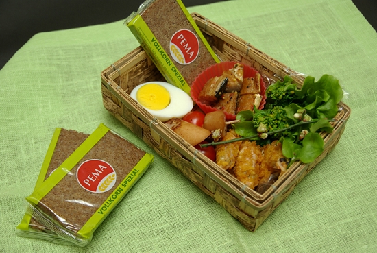 lunchBOX2.jpg